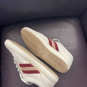 Bally Leather Sneakers size us 9.5 in great condition